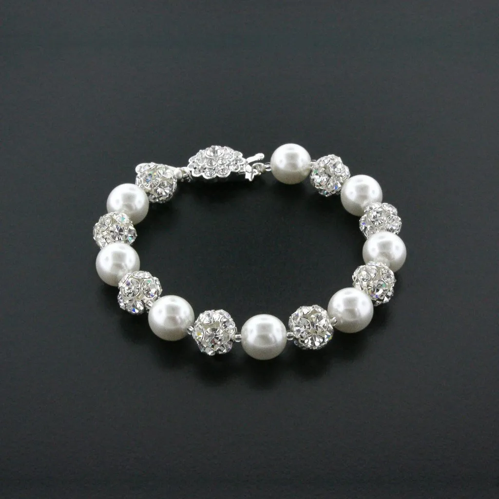 10mm Pearl & Rhinestone Bead Bracelet