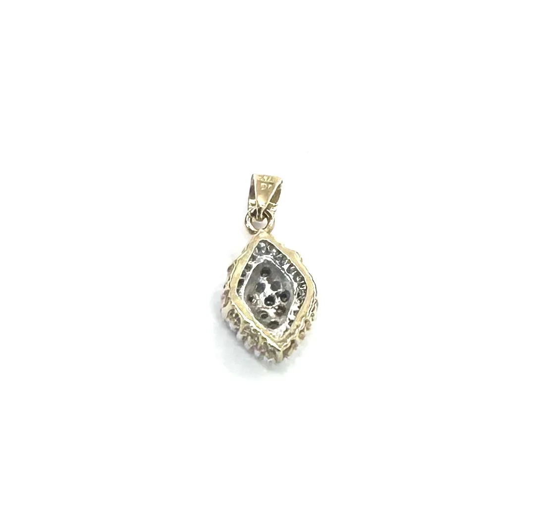 1/4 Ctw Marquis Shaped Diamond Cluster Pendant