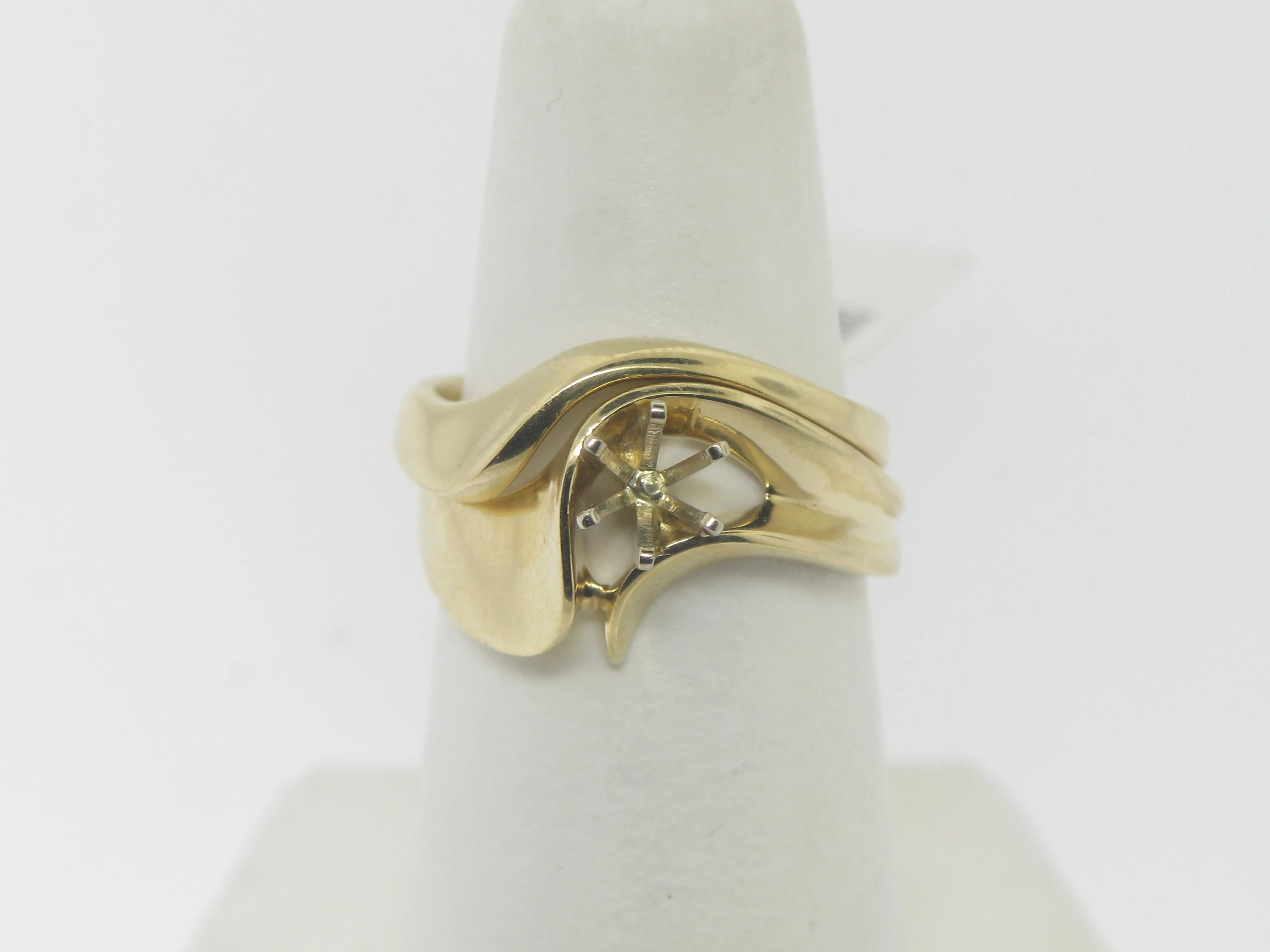 14K Yellow Gold Bridal Set (Engagement   Wedding Band) Holds ~1/4 CT Round Stone