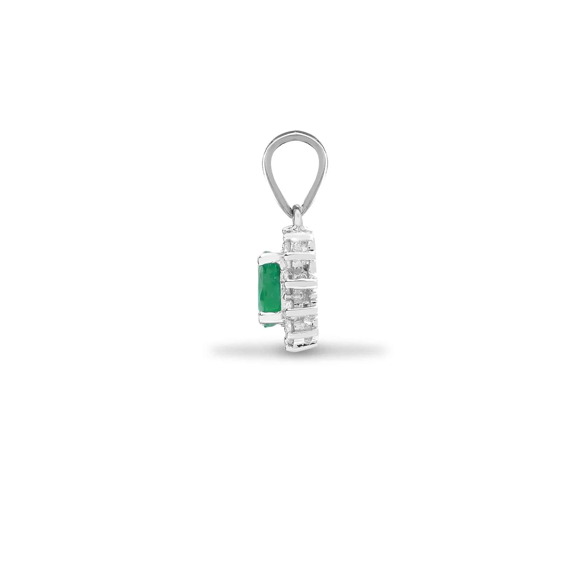 18ct White Gold Diamond And Emerald Pendant