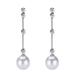 18K White Gold Diamond Dangle Earrings With White Pearl