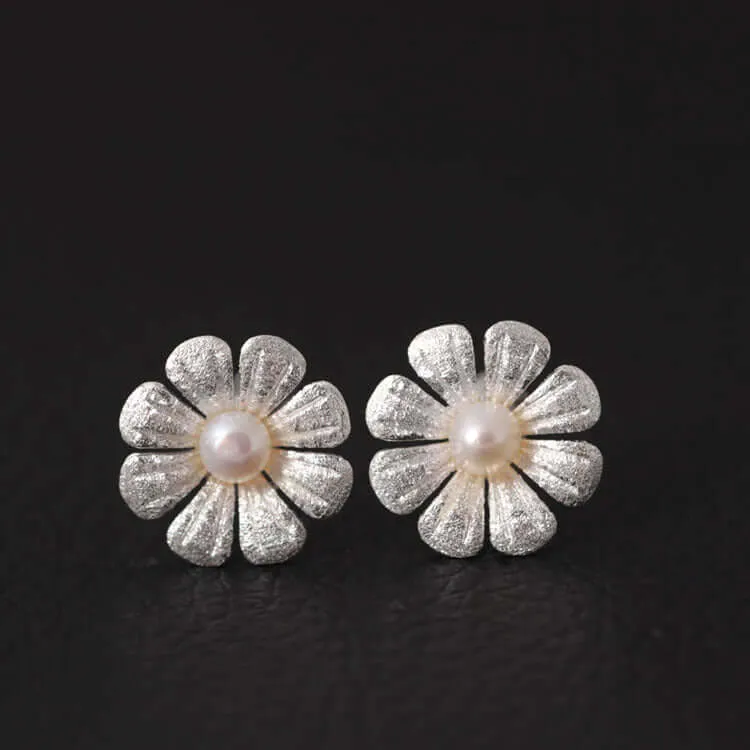 925 Silver Eight-petal Flower Pearl Earrings