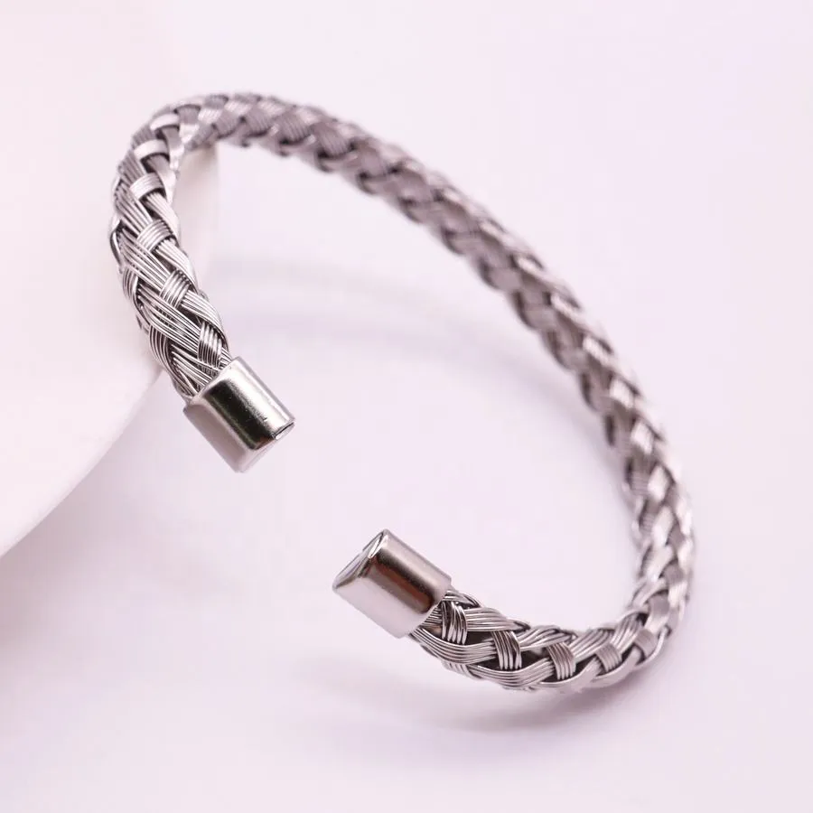 Adjustable Stainless Steel Wrist Bracelet For Men & Boy (Free Size)