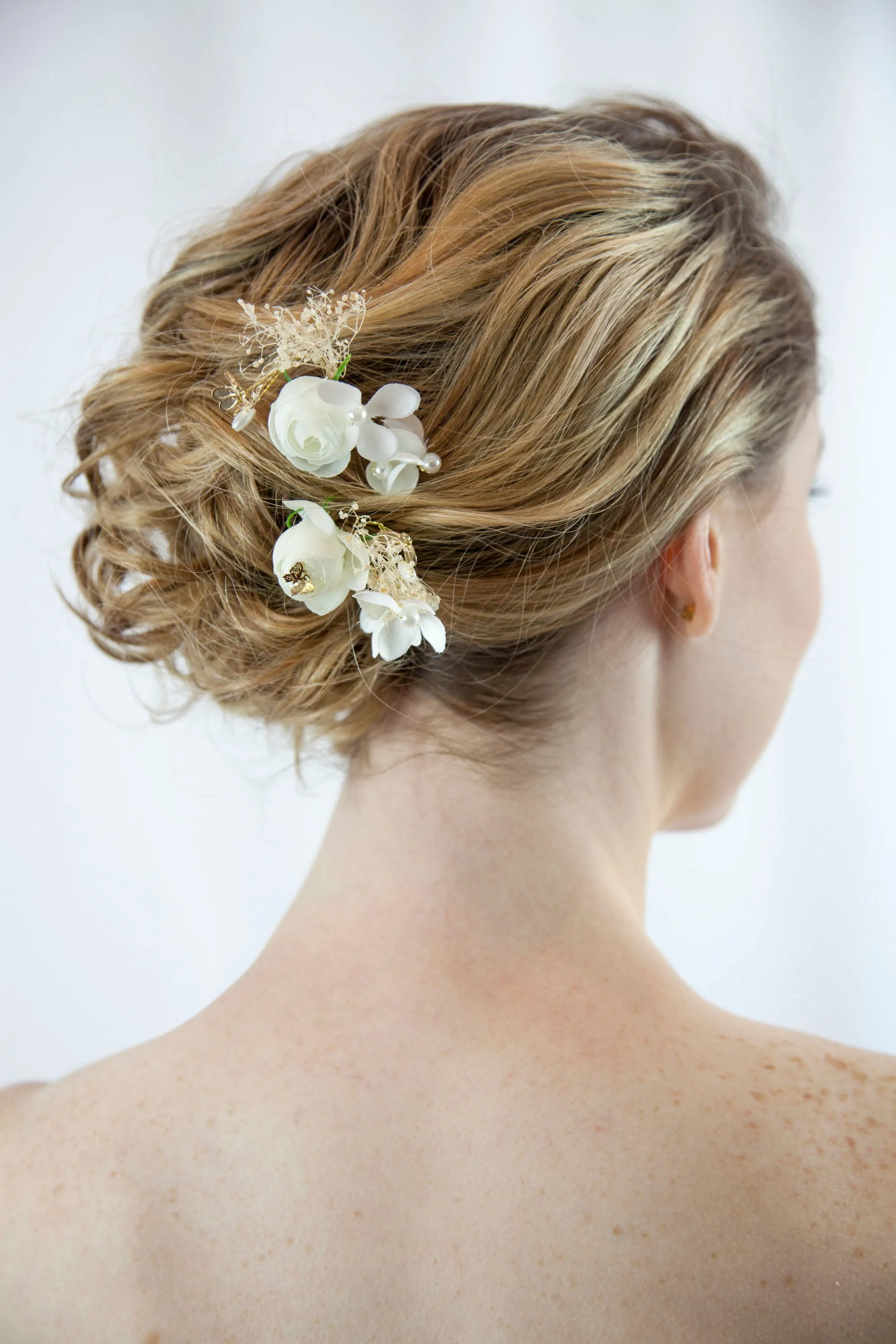 Bridal Flower Hair Pins (A Pair)