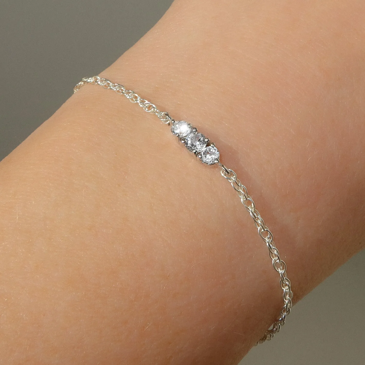 Circa Bracelet | White Topaz - Silver