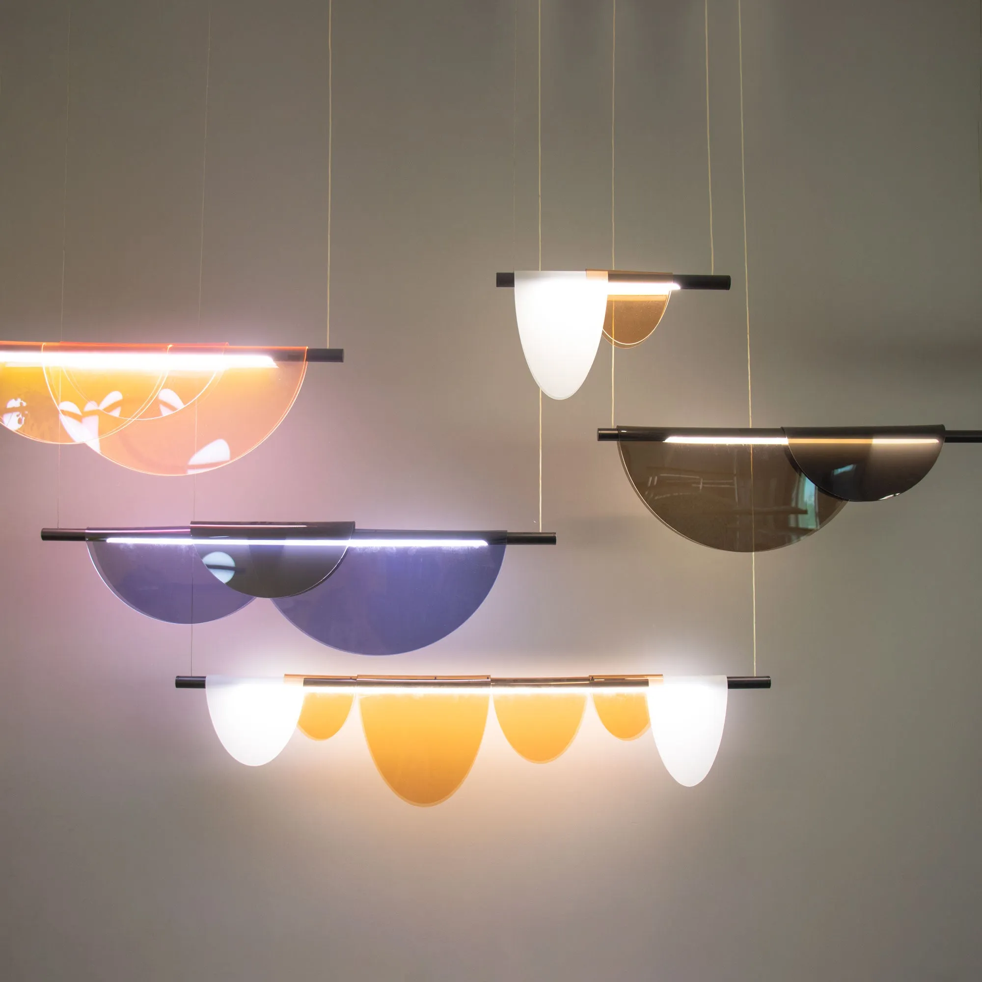 Dawn Linear Pendant Lamp