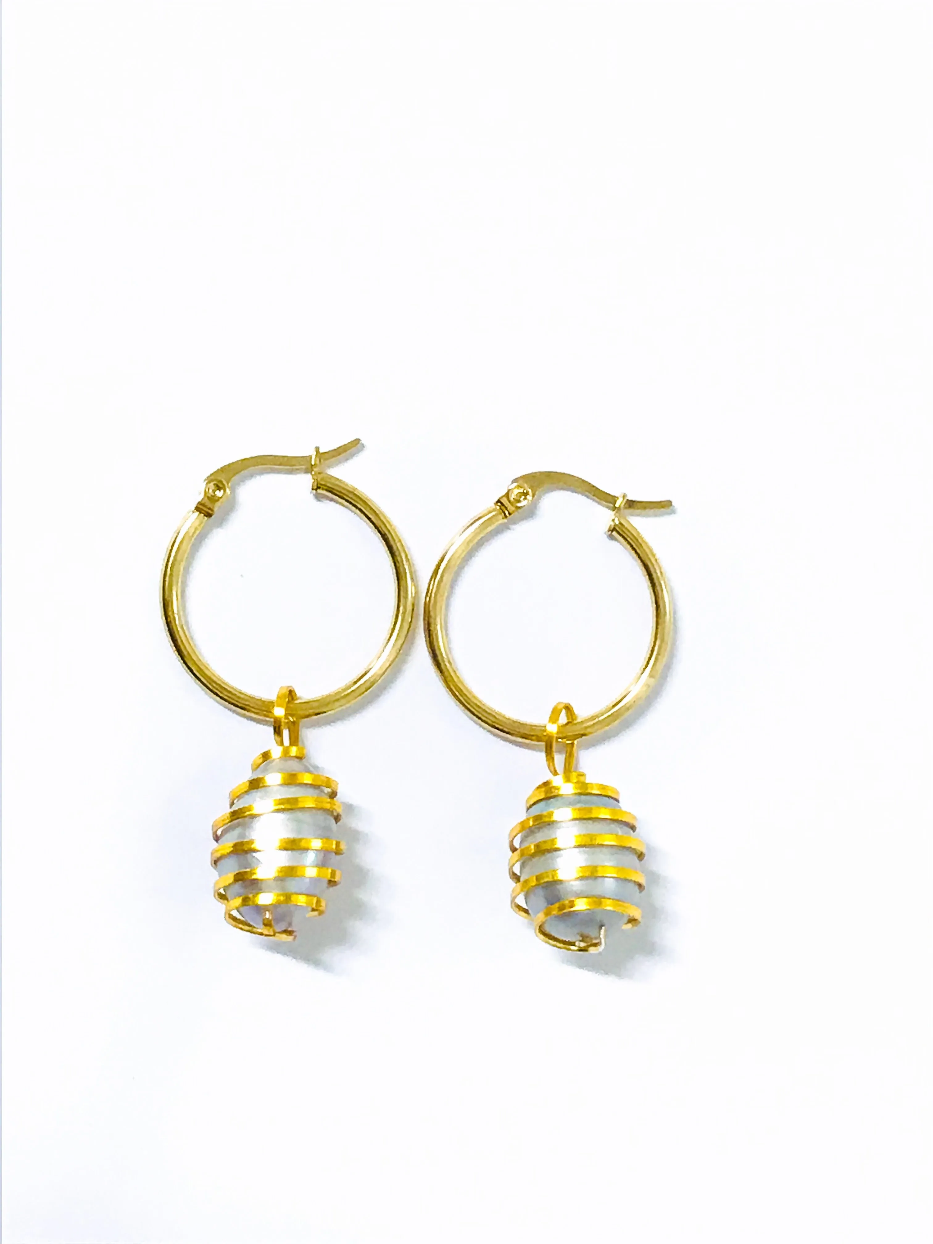 Evelyn - Grey Freshwater Encaged Pearl Earrings