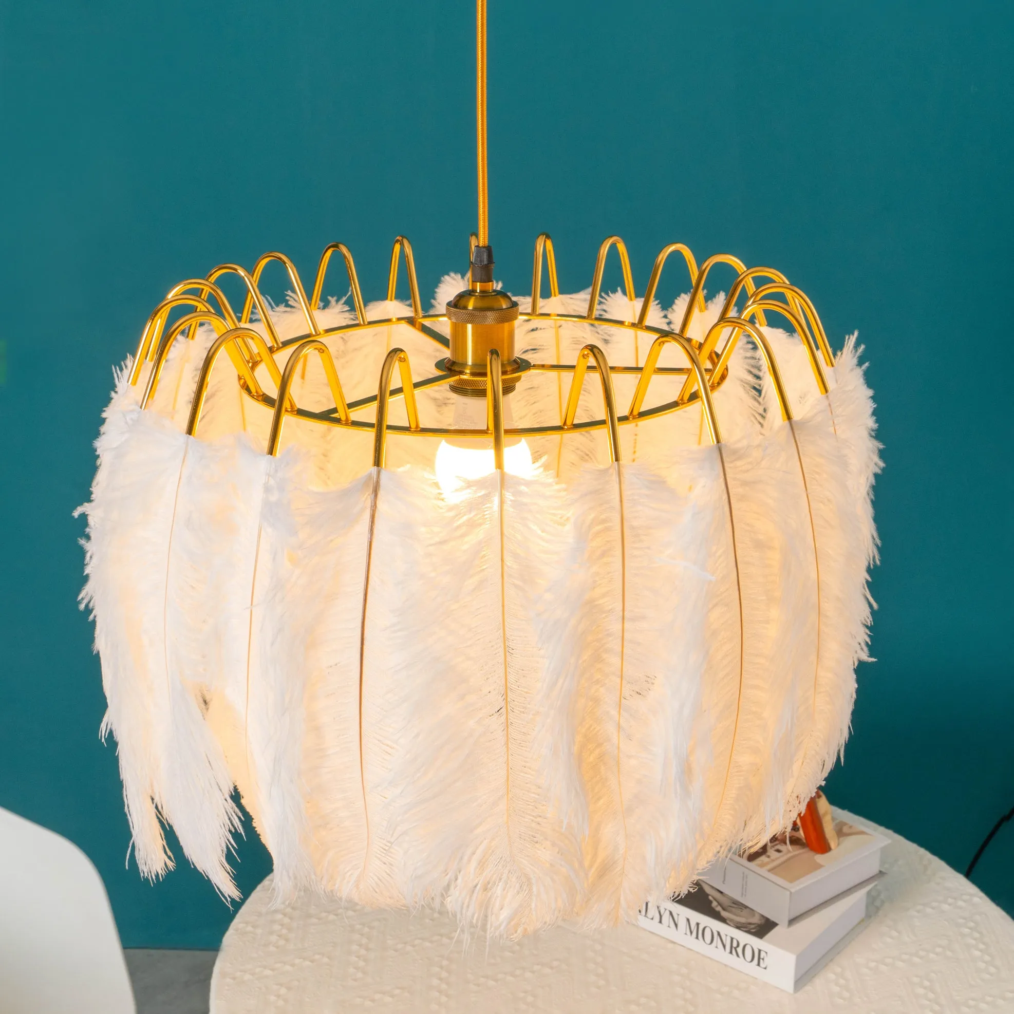 Feather Pendant Lamp