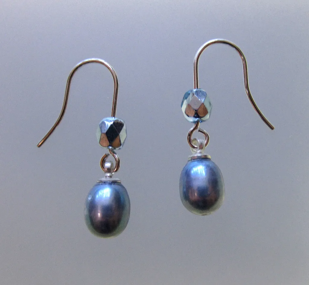 Freshwater Pearl Earrings - Silver Small