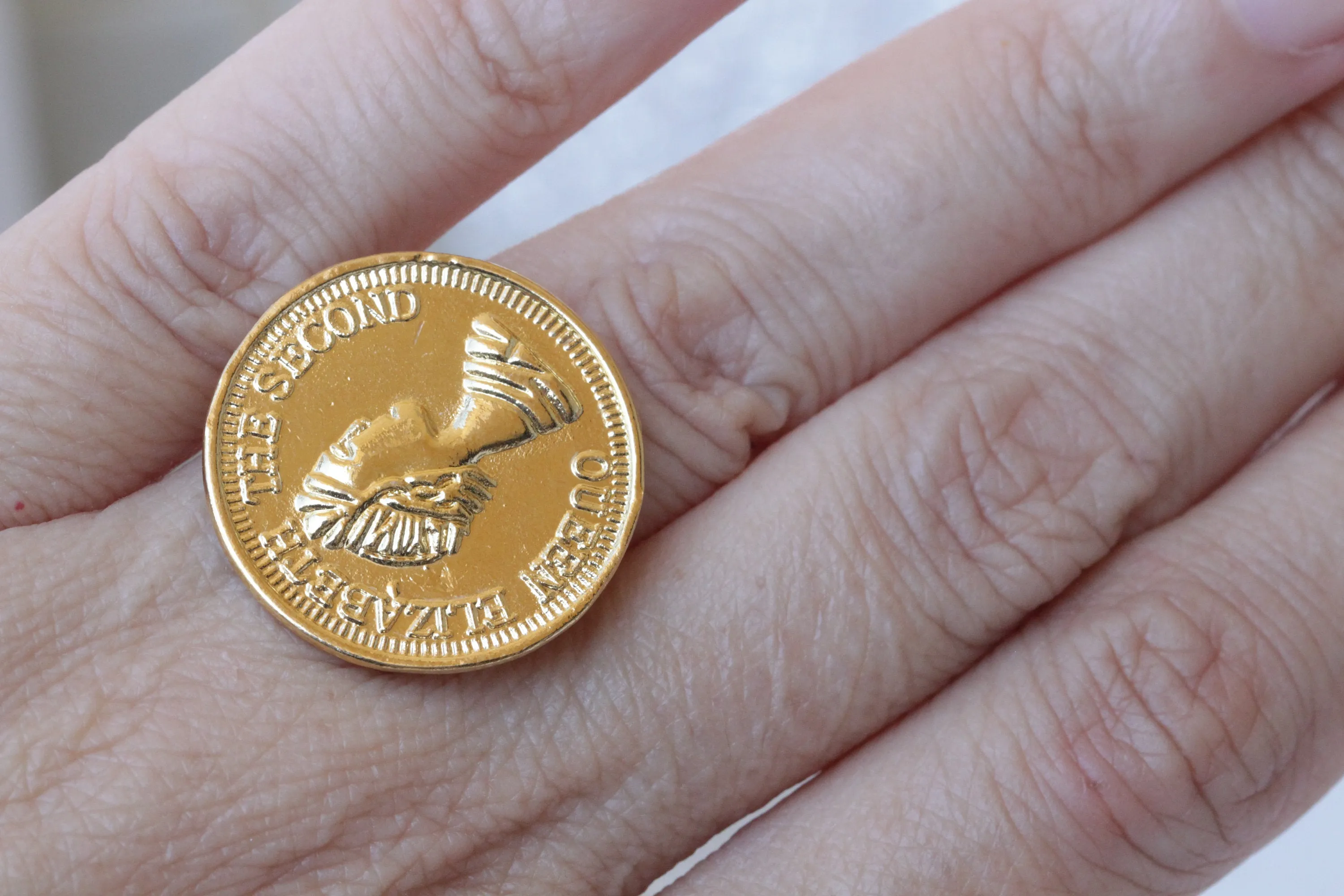 GOLD COIN RING