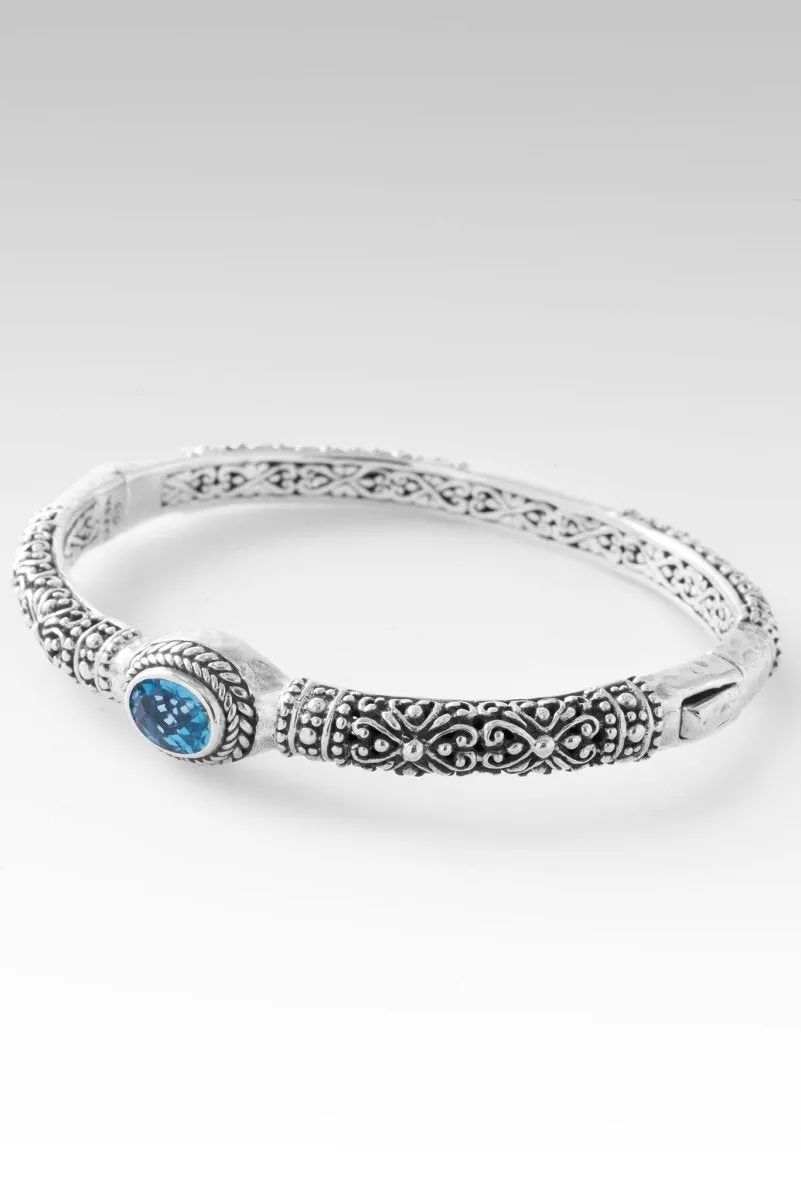 Harmony Bangle™ in Swiss Blue Topaz