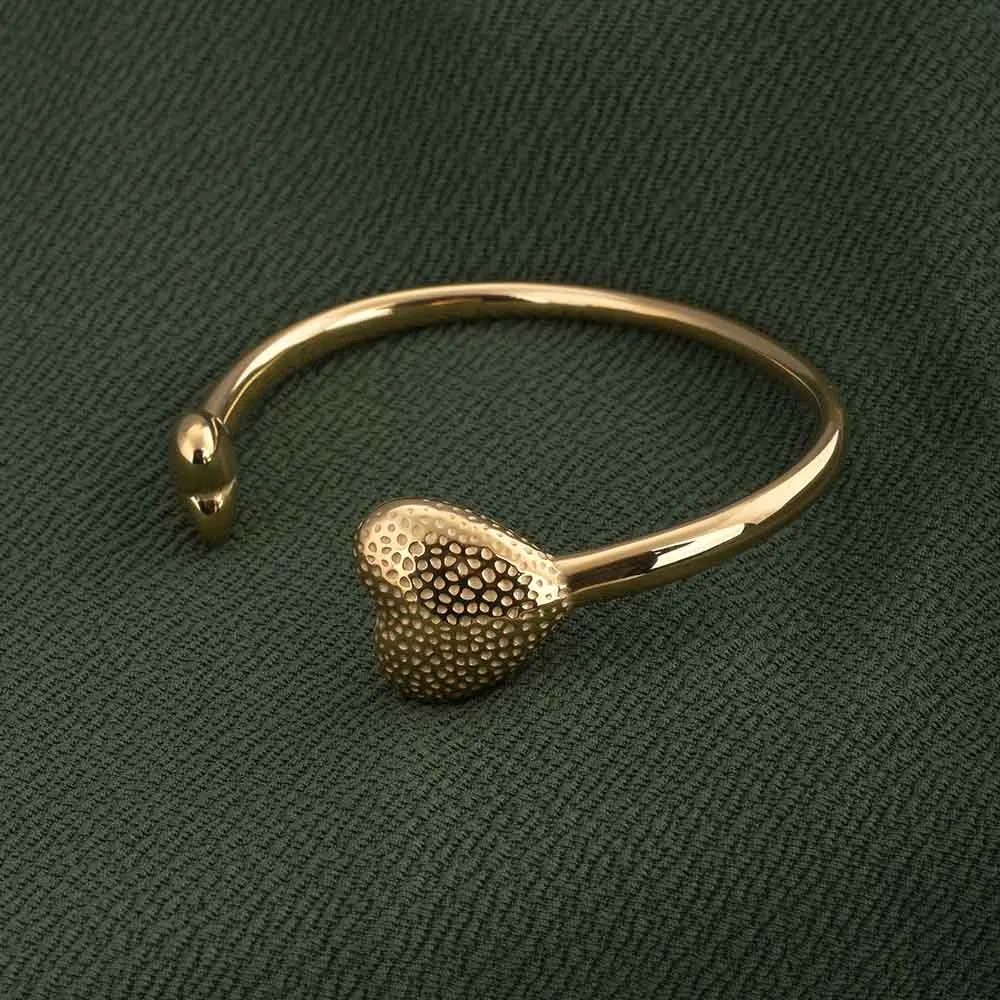 Heart Shapped Open Gold Bracelet