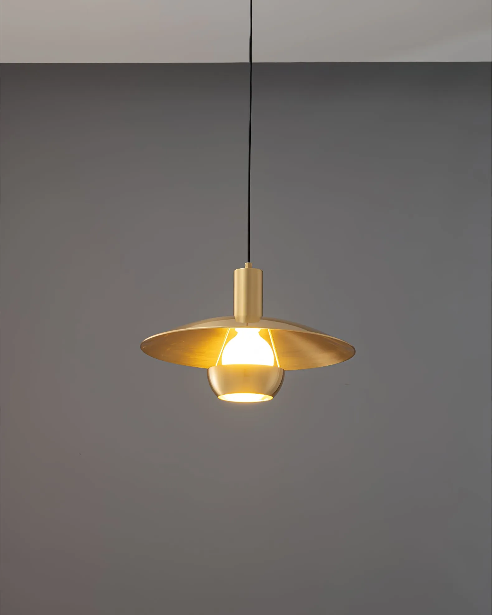 Links Pendant Lamp