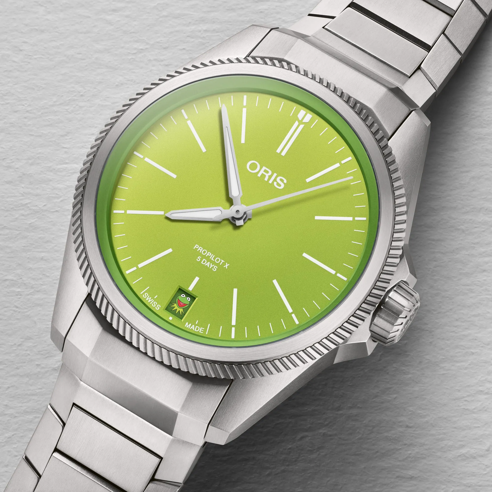 Oris ProPilot X Kermit Edition Green Dial Titanium Watch | 39mm | 400 77787157 07 20 01 TLC