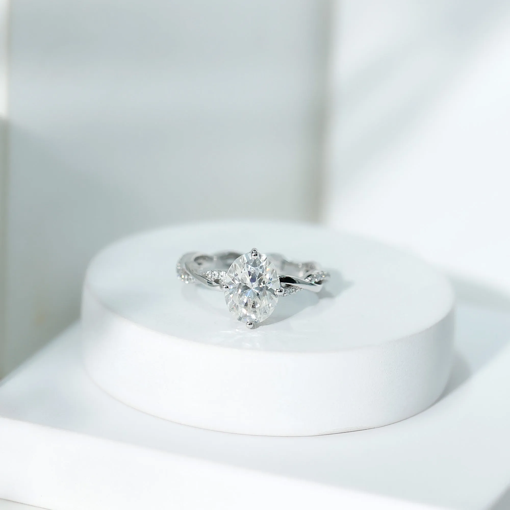 Oval Cut Solitaire Moissanite Braided Engagement Ring