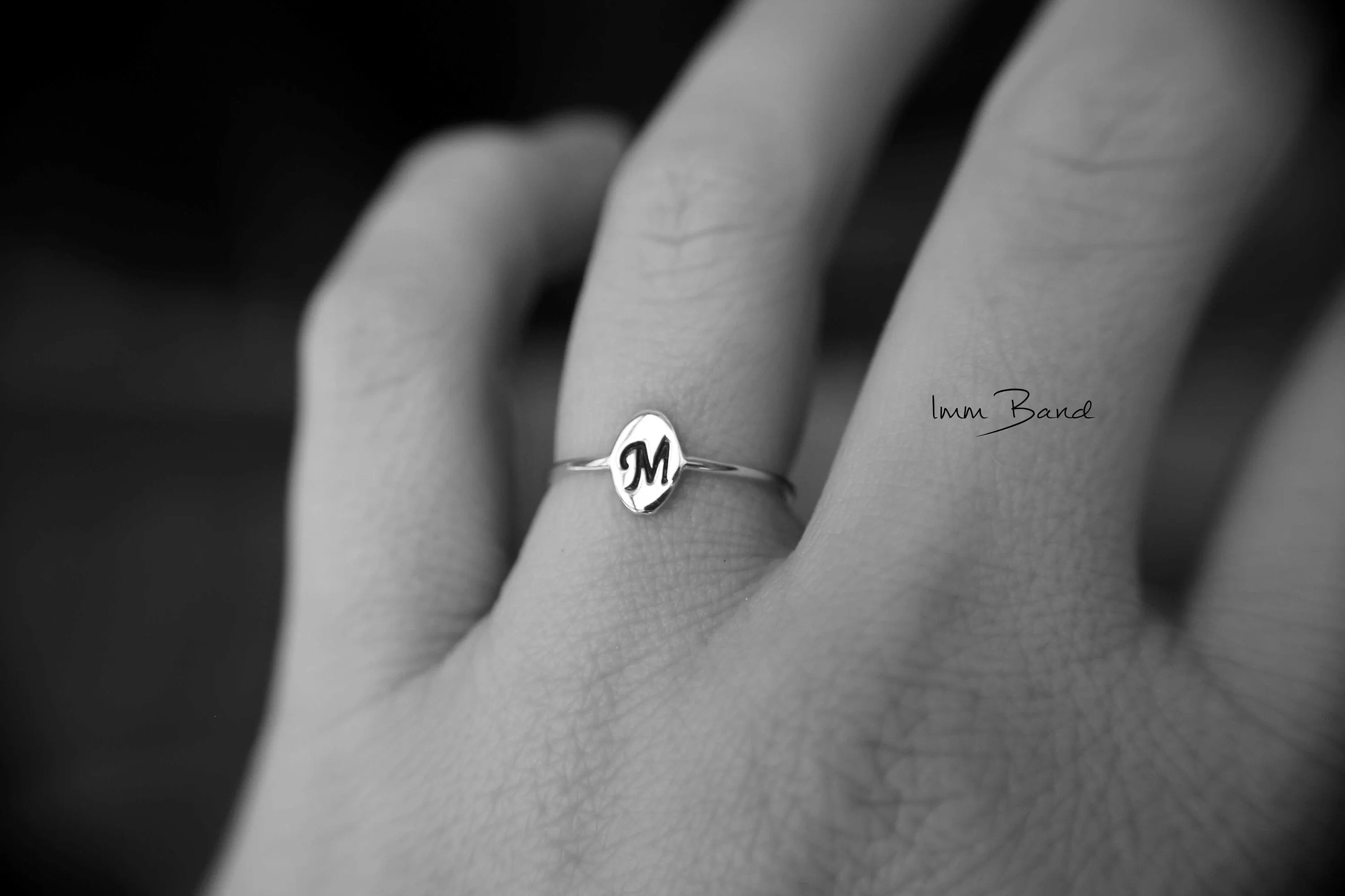 Oval Initial Stacking Ring, Personalized Oval Ring, Minimalist Ring, Initial Ring, Slim Stacking Ring, Letter Ring, Ring, Mothers Ring, Gift