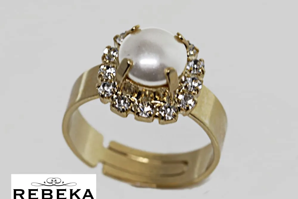 Rebeka Pearl Ring