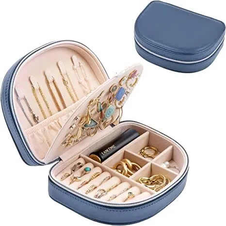 Small Portable Seashell-shaped Jewelry Case | ProCase