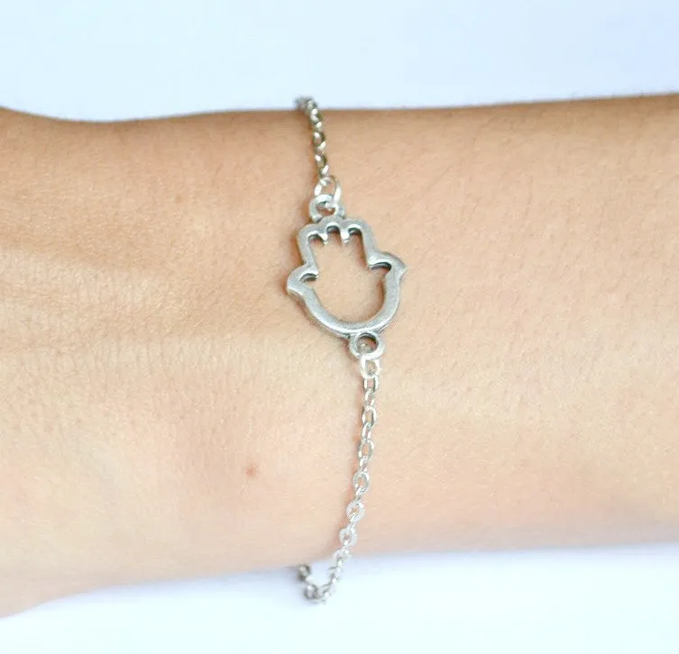 stainless steel chain bracelet with a silver plated hamsa charm for women