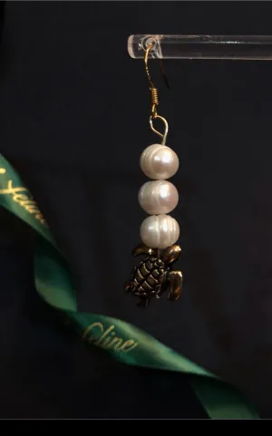 Tommy  Pearl   Turtle Earrings