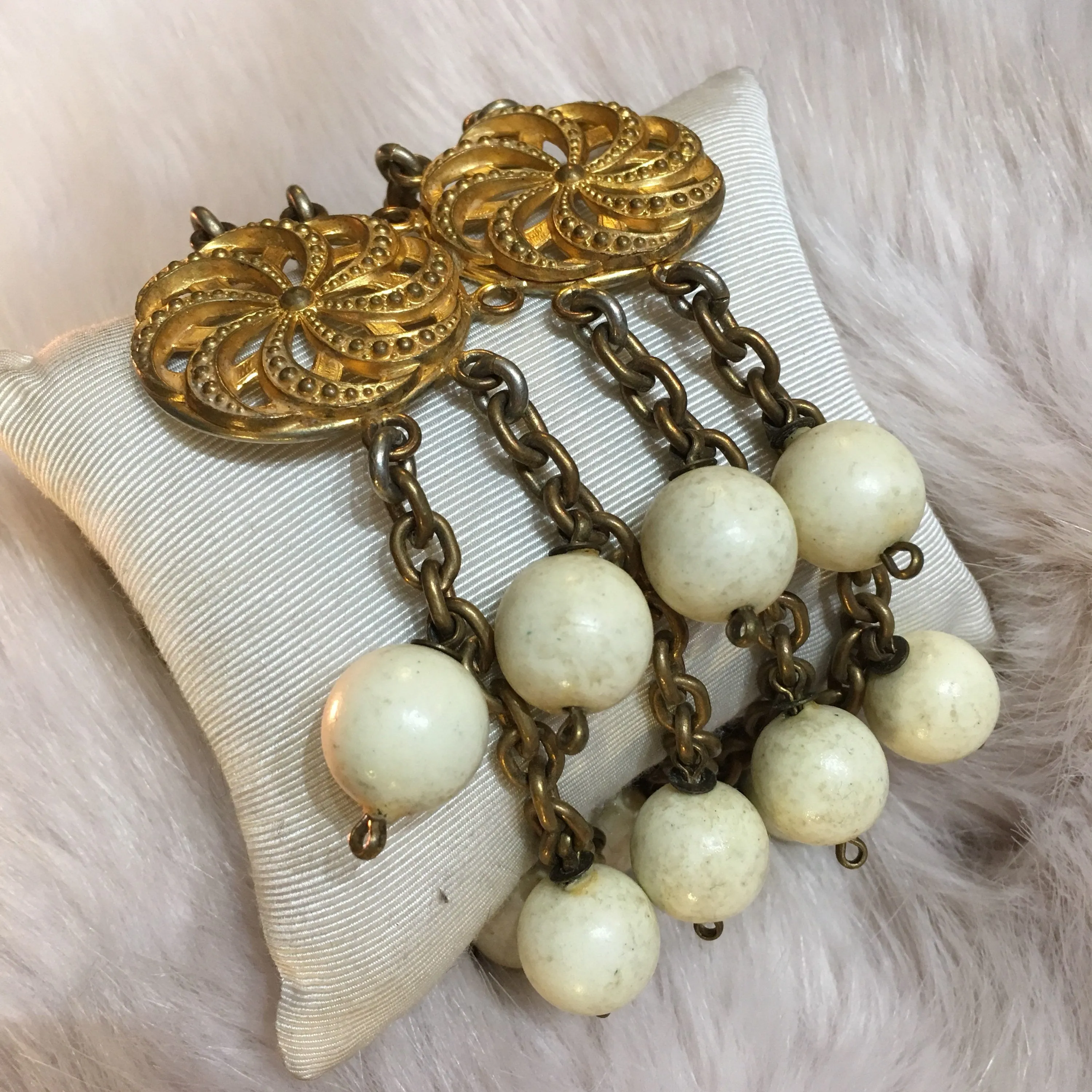 Vintage Les Folies Bergere Showgirls Paris Upper Arm Bracelet White Beaded Chain